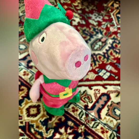 Gemmy Peppa Pig Plush Animated Musical Christmas - elf dress, hat, shoes - Picture 1 of 9